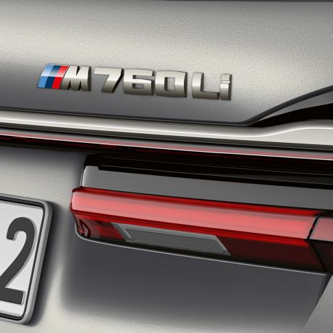 BMW M760Li xDrive Sedan, close-up of BMW M760Li badge BMW M760Li xDrive Sedan, close-up of BMW M760Li badge on the rear