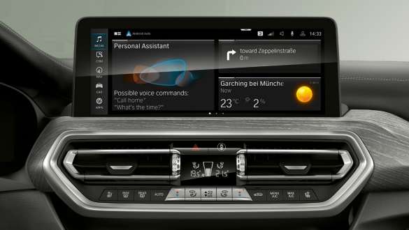 Plug-in hybrid BMW X3 xDrive30e G01 Digital services 2021 Plug-in hybrid BMW X3 xDrive30e G01 Digital services 2021