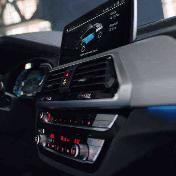 BMW iX3 G08 interior design video BMW iX3 G08 2020 Mineral White metallic interior design video