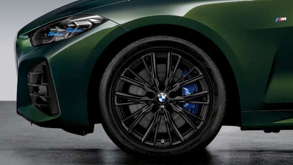 18" M Performance light alloy wheel Double-spoke style 796 M Jet Black matt BMW 4 Series Convertible G23 18" M Performance light alloy wheel Double-spoke style 796 M Jet Black matt BMW 4 Series Convertible G23 2020