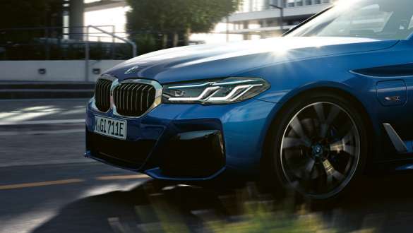 Adaptive Drive BMW 5 Series Sedan G30 Adaptive Drive BMW 5 Series Sedan G30 Facelift 2020 close-up steering wheel