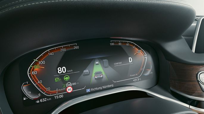 BMW 7 Series Sedan: BMW Live Cockpit Professional BMW 7 Series Sedan: close-up of the BMW Live Cockpit Professional