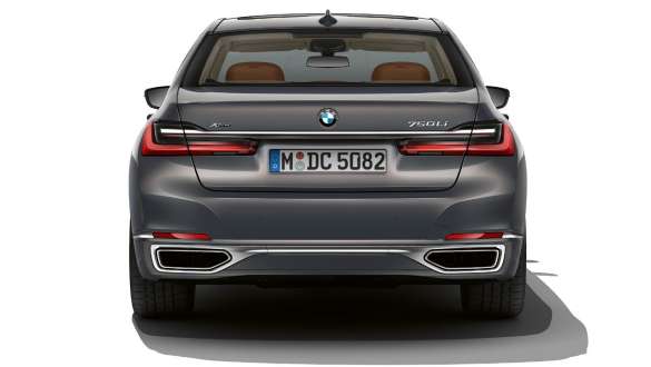 BMW 7 Series Sedan G11 G12 2019 rear apron BMW 7 Series Sedan G11 G12 2019 Bernina Grey Amber Effect rear apron close-up
