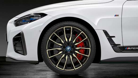 Bmw i4 clearance performance