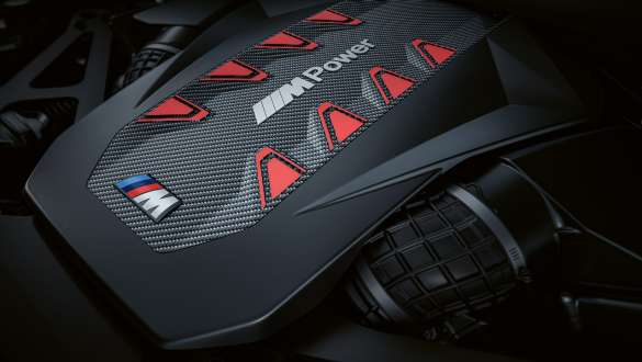 การขับขี่ด้วยระบบปลั๊กอินไฮบริด V8 ของ BMW XM G09 การขับขี่ด้วยระบบปลั๊กอินไฮบริด V8 ของ BMW XM G09