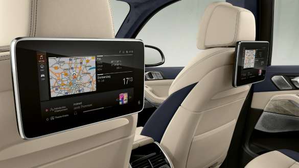 ระบบ Rear-seat entertainment Professional BMW X7 G07 ภาพขยายใกล้ระบบ Rear-seat entertainment Professional BMW X7 G07
