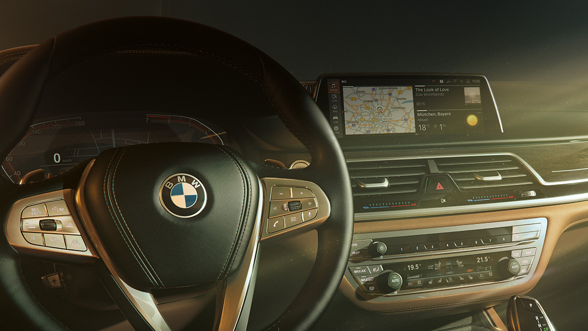 BMW 7 Series Sedan BMW Remote Software Upgrade BMW Remote Software Upgrade: close-up of the instrument cluster