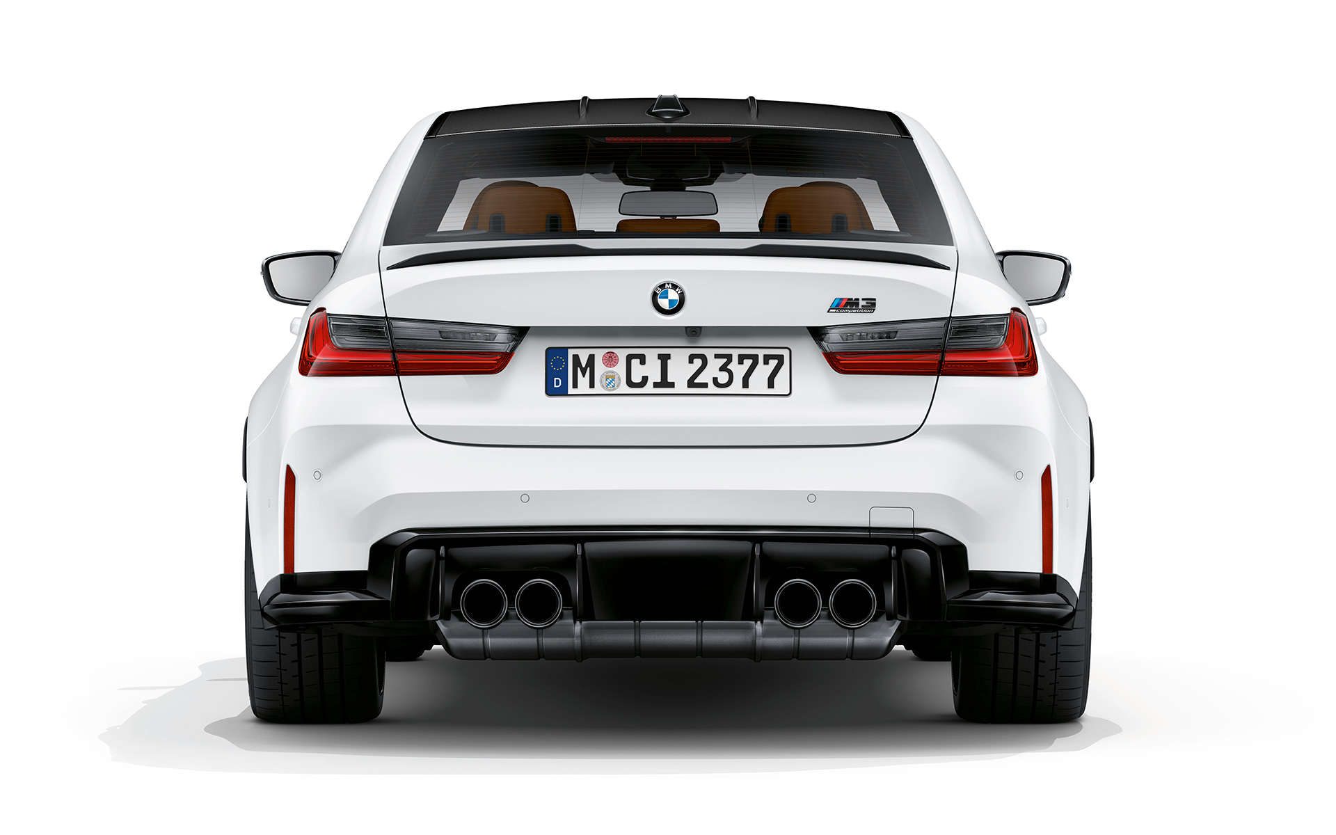 มุมมองด้านหลังของ BMW M3 Competition G80 2020 สี Frozen Brilliant White metallic