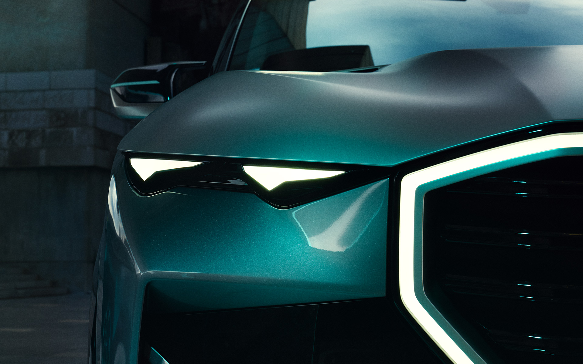 BMW Concept XM (G09) มุมมองด้านหน้าโคลสอัพที่ไฟหน้า BMW Concept XM (G09) มุมมองด้านหน้าโคลสอัพที่ไฟหน้า