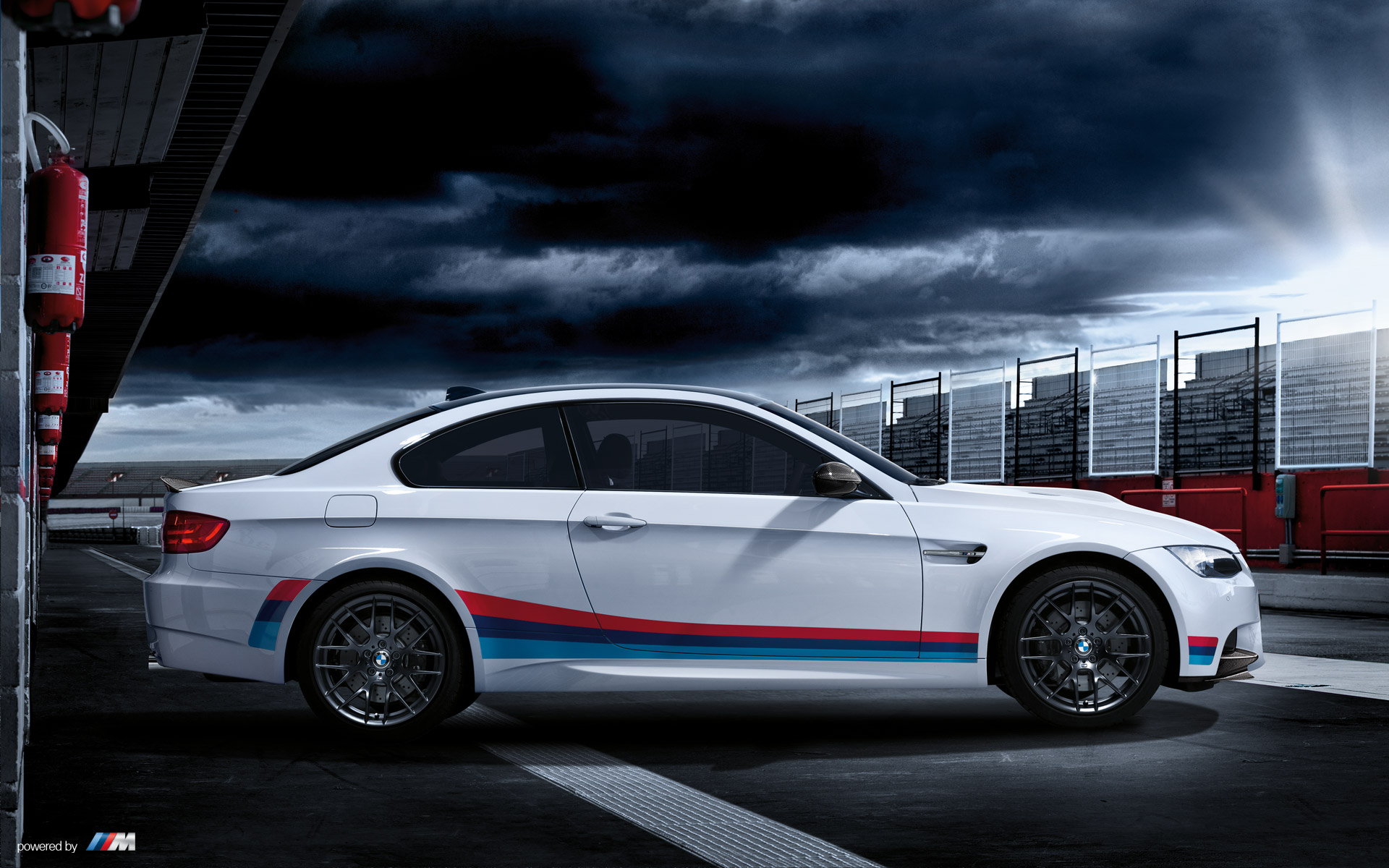 BMW M Performance Parts Images & Videos