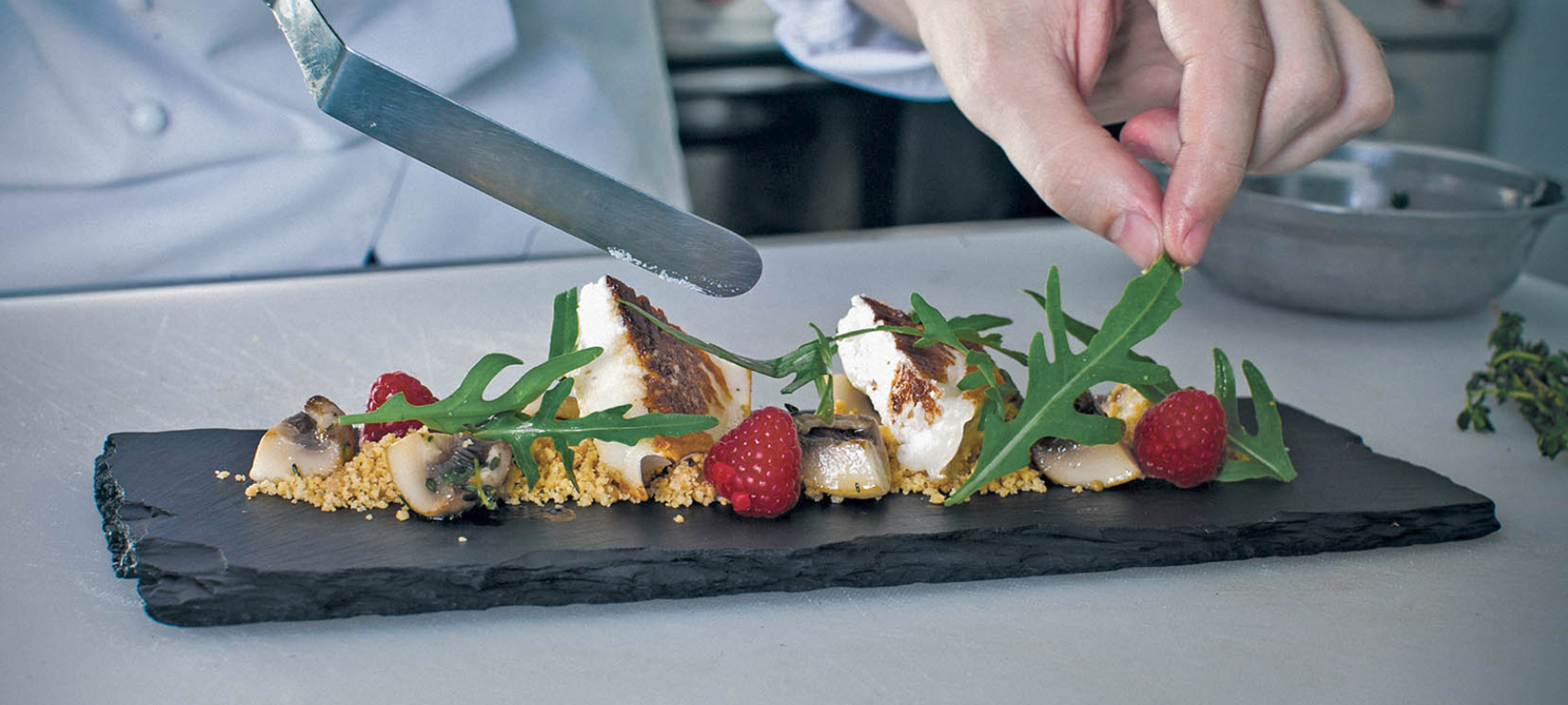 7 EXPERIENCES. / FINE DINING EXPERIENCE. 7 EXPERIENCES. / FINE DINING EXPERIENCE.