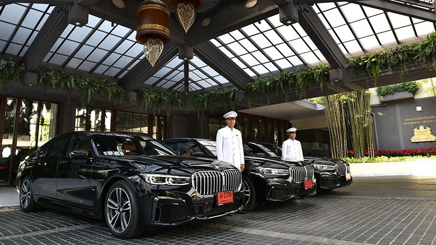 BMW Thailand and Mandarin Oriental, Bangkok further elevate luxury experience for hotel guests with delivery of the new BMW 730Ld M Sport, marking 100 BMW 7 Series limousines delivered BMW Thailand and Mandarin Oriental, Bangkok further elevate luxury experience for hotel guests with delivery of the new BMW 730Ld M Sport, marking 100 BMW 7 Series limousines delivered