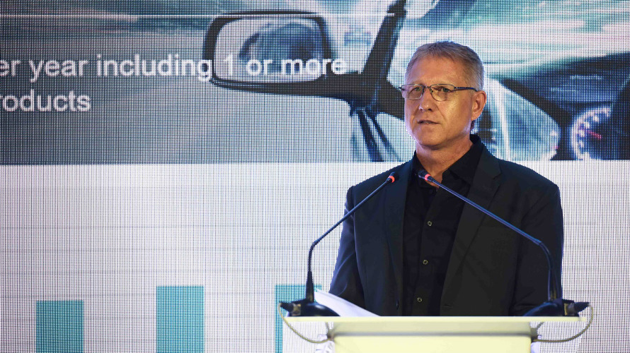 Mr. Gerhard Irnesberger, Plant Director, DRÄXLMAIER Group Mr. Gerhard Irnesberger, Plant Director, DRÄXLMAIER Group