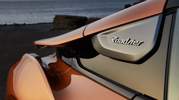 THE NEW BMW i8 Roadster. Clean wind in your hair. THE NEW BMW i8 Roadster. Clean wind in your hair.