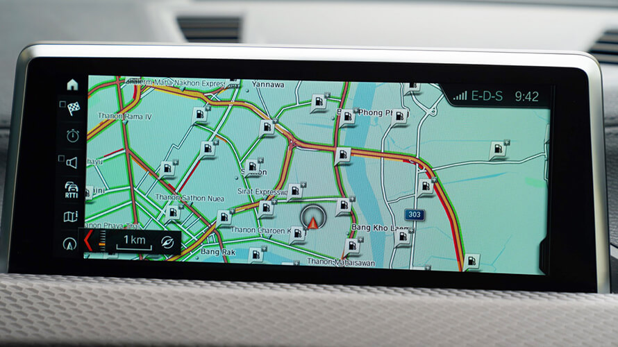 Real-Time Traffic Information (RTTI) หนึ่งในฟีเจอร์เด่นของ BMW ConnectedDrive ที่จะทำให้คุณไปถึงที่หมายได้ตรงเวลามากขึ้น Real-Time Traffic Information (RTTI) หนึ่งในฟีเจอร์เด่นของ BMW ConnectedDrive ที่จะทำให้คุณไปถึงที่หมายได้ตรงเวลามากขึ้น