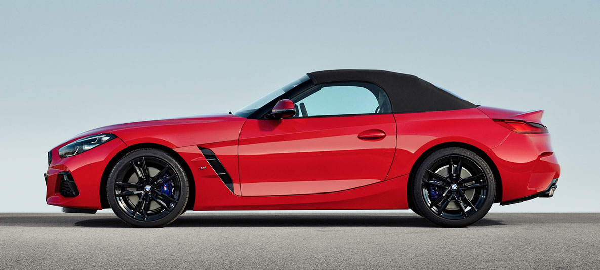 THE NEW BMW Z4 THE NEW BMW Z4