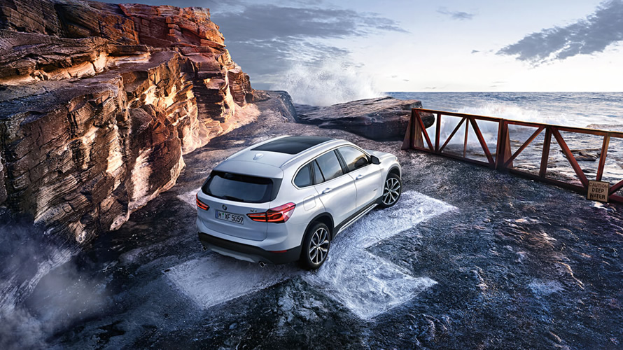 BMW X1 Intelligent Parking BMW X1 Intelligent Parking