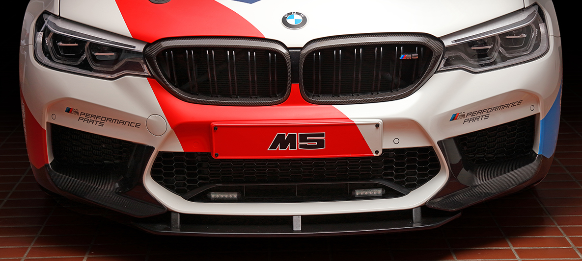 THE BMW M5 MotoGP™ Safety Car THE BMW M5 MotoGP™ Safety Car